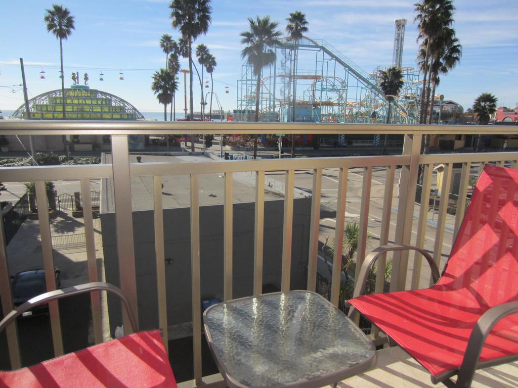 Carousel Beach Inn Santa Cruz Bilik gambar